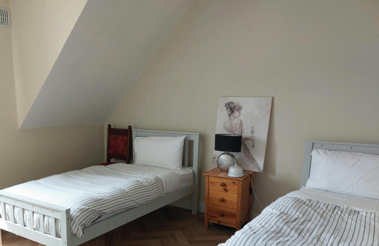 Cathedral Court Appartement Ennis Buitenkant foto